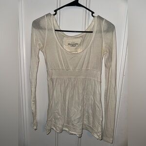 Medium white Abercrombie & Fitch long sleeve shirt